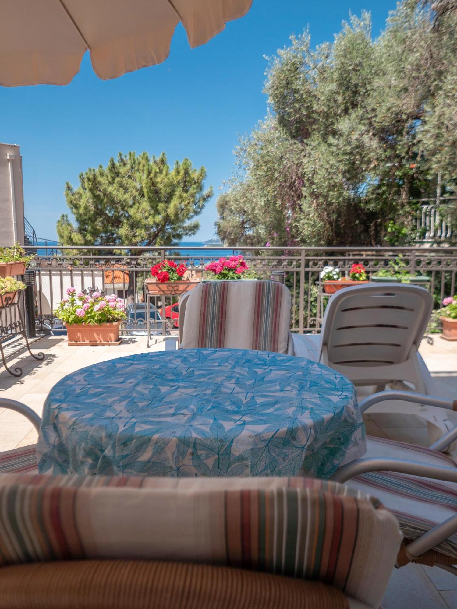 Apartments Marina Sveti Stefan Buitenkant foto